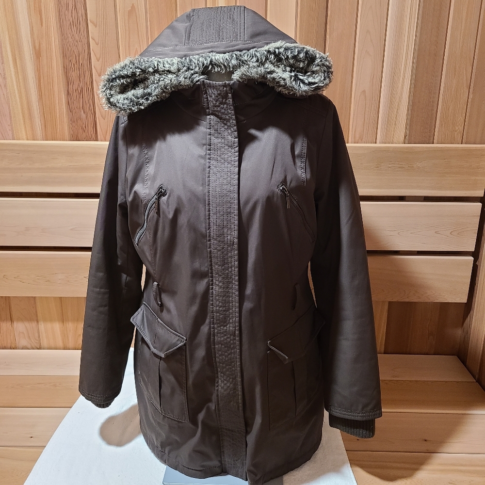 Winter Jacket/Sz Largd